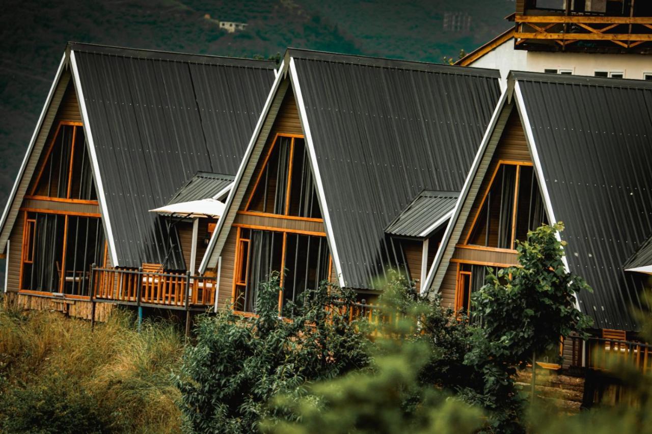 Akoakh Llajar Alyumi Hotel Trabzon Bagian luar foto